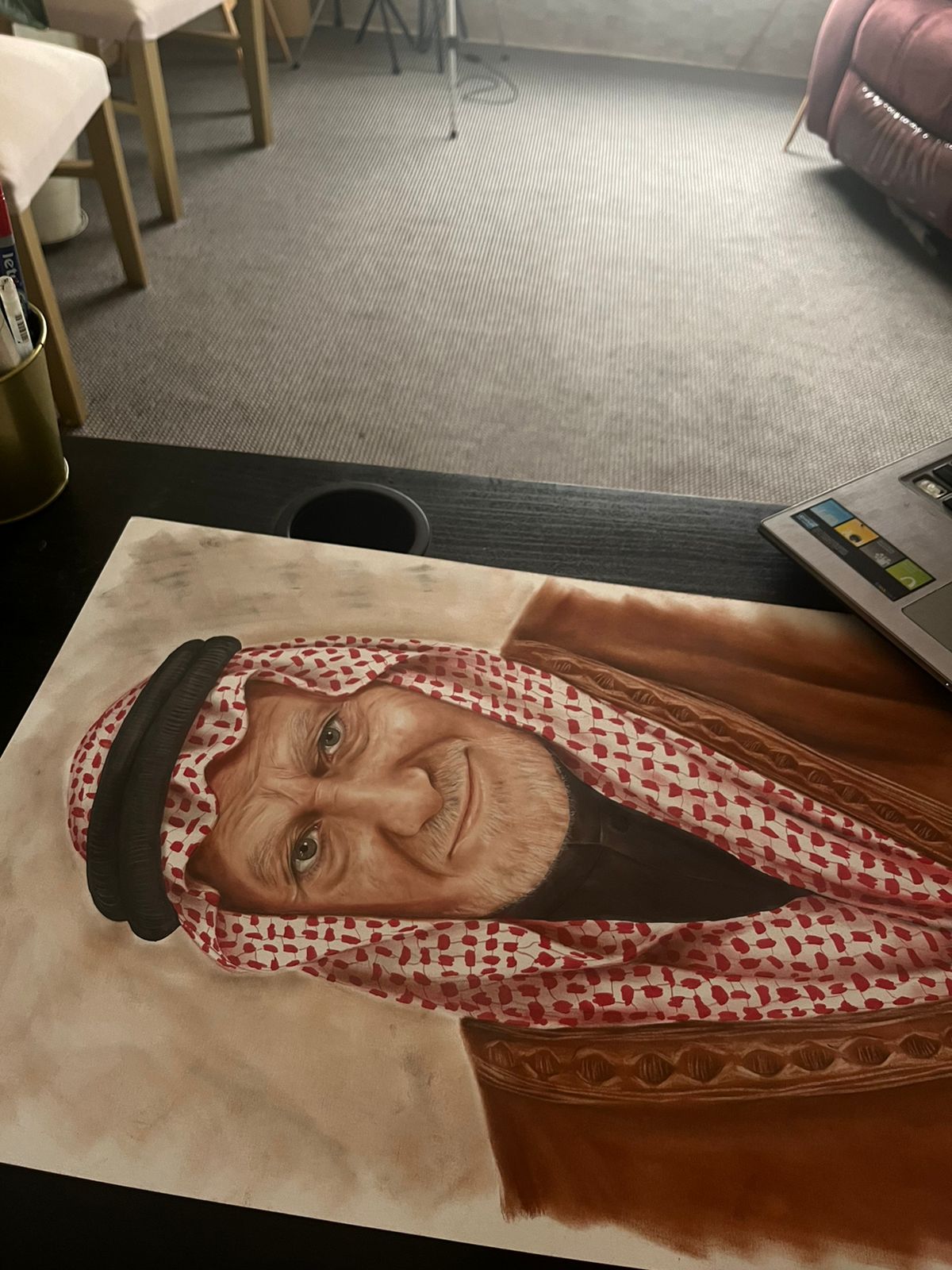 بورتريه رجل عربي — رسم يدوي بالألوان